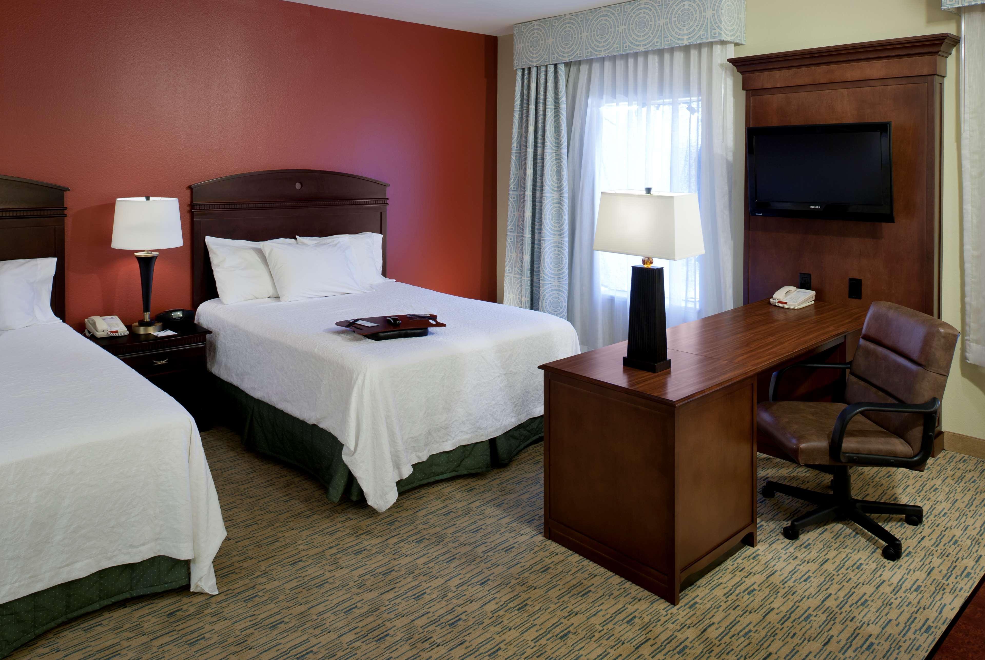 Hampton Inn & Suites Texarkana Exterior photo