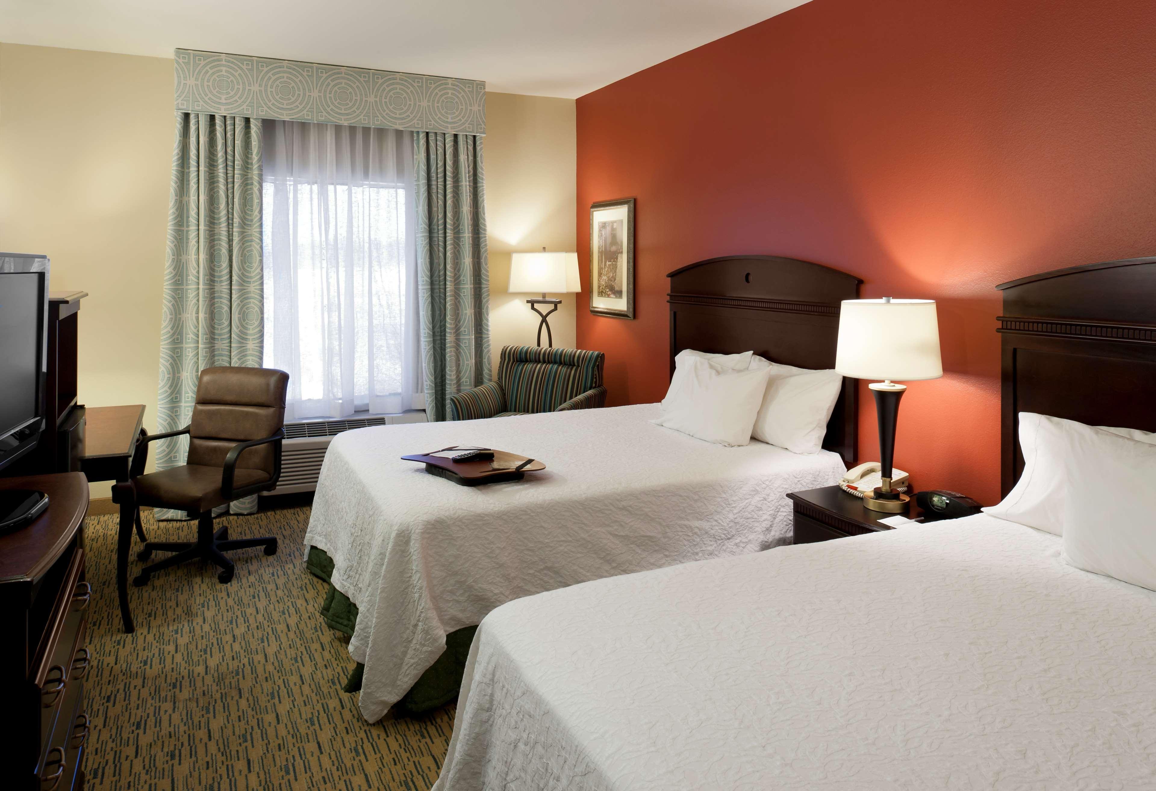 Hampton Inn & Suites Texarkana Exterior photo
