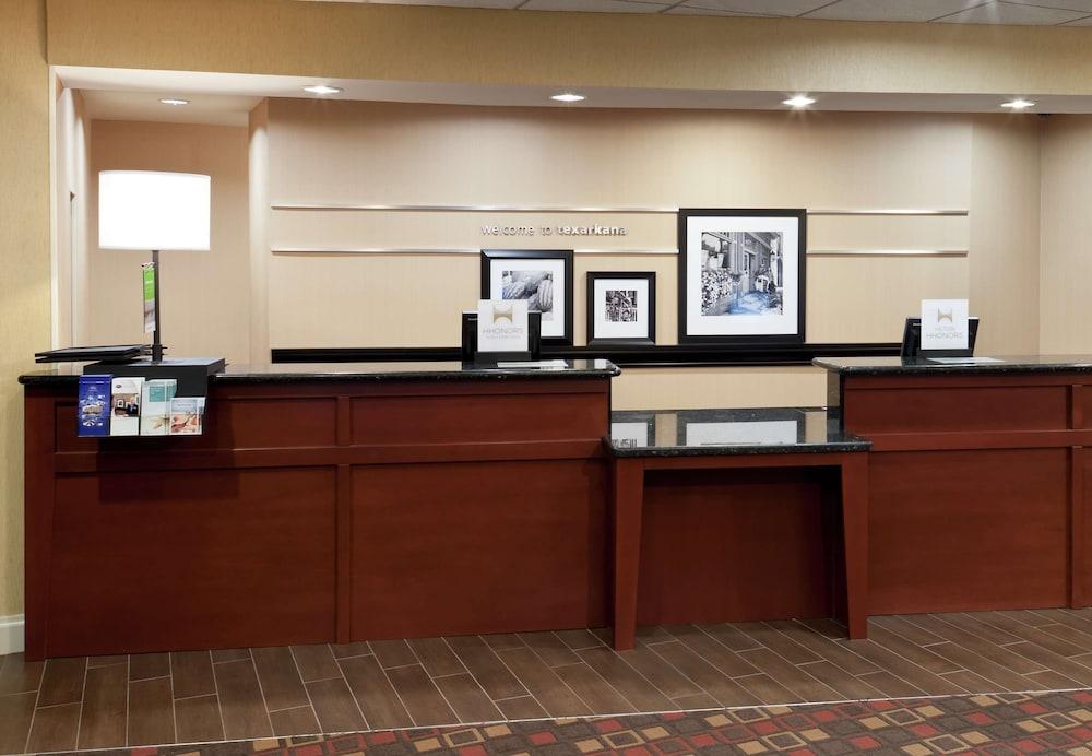 Hampton Inn & Suites Texarkana Exterior photo