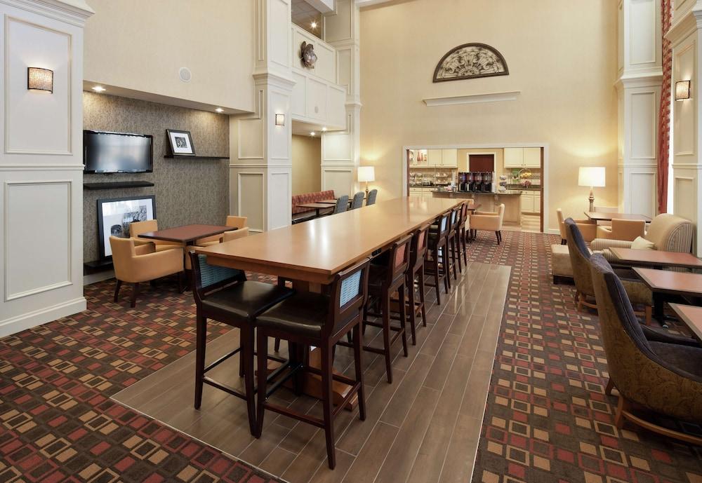 Hampton Inn & Suites Texarkana Exterior photo