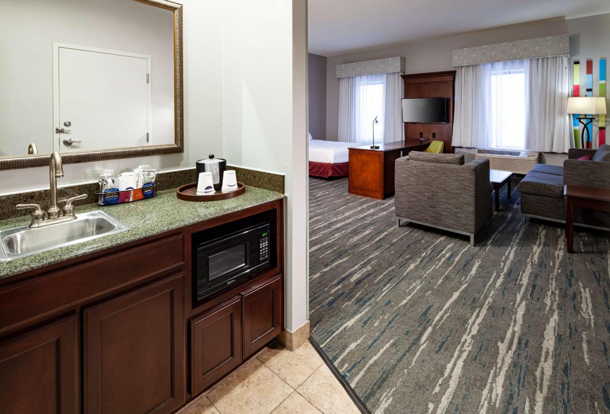 Hampton Inn & Suites Texarkana Exterior photo