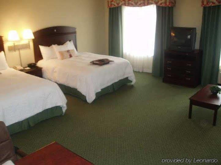 Hampton Inn & Suites Texarkana Exterior photo